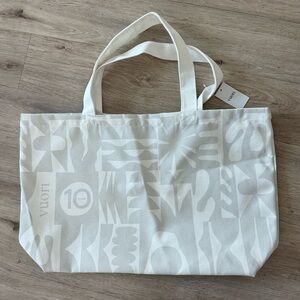 NWT Vuori | 10 Year Anniversary Tote